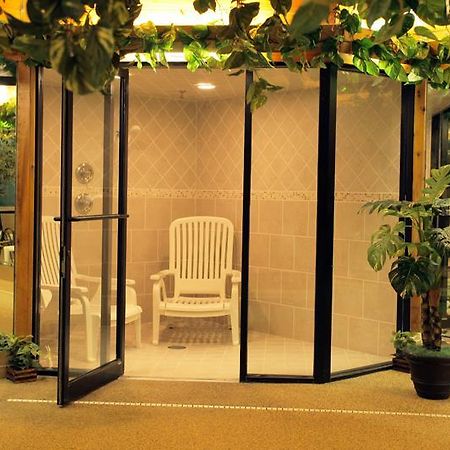 Sybaris Pool Suites - Indianapolis Phòng bức ảnh