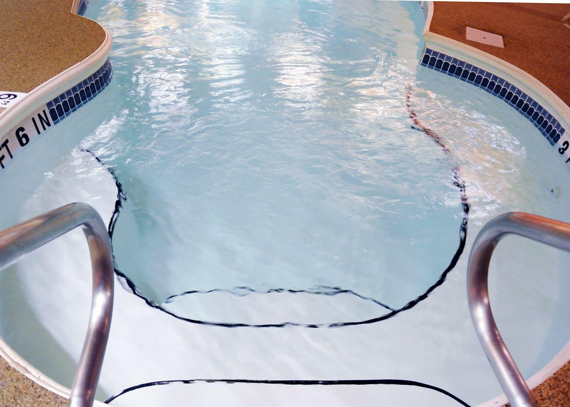 Sybaris Pool Suites - Indianapolis Ngoại thất bức ảnh