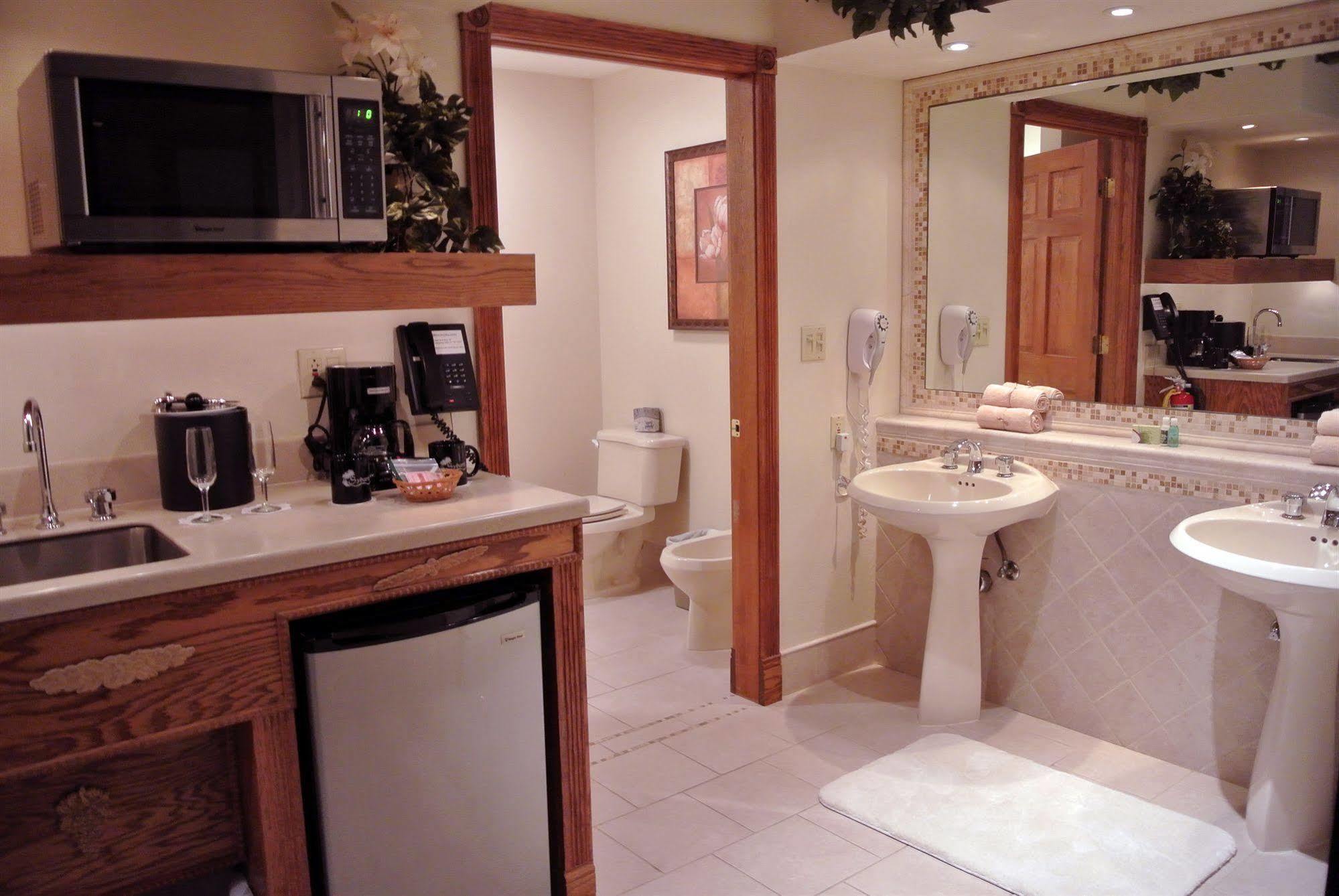 Sybaris Pool Suites - Indianapolis Ngoại thất bức ảnh