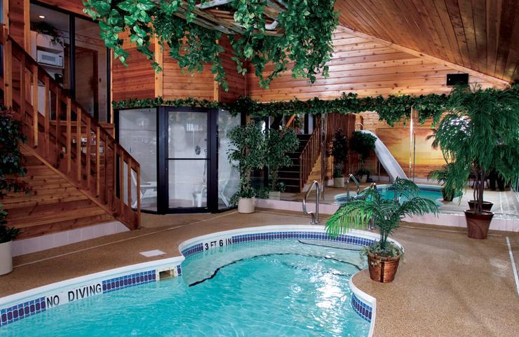 Sybaris Pool Suites - Indianapolis Phòng bức ảnh