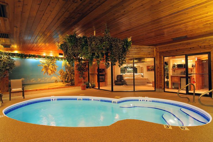 Sybaris Pool Suites - Indianapolis Phòng bức ảnh